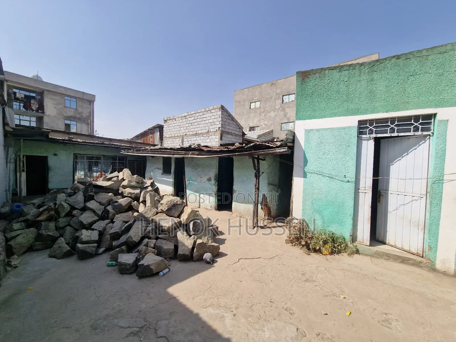 5bdrm House in Nifas Silk-Lafto for sale