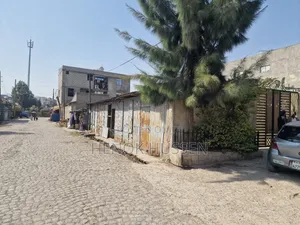 5bdrm House in Nifas Silk-Lafto for sale