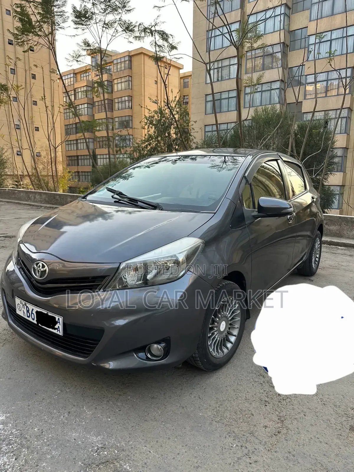 Toyota Yaris 2014 Gray