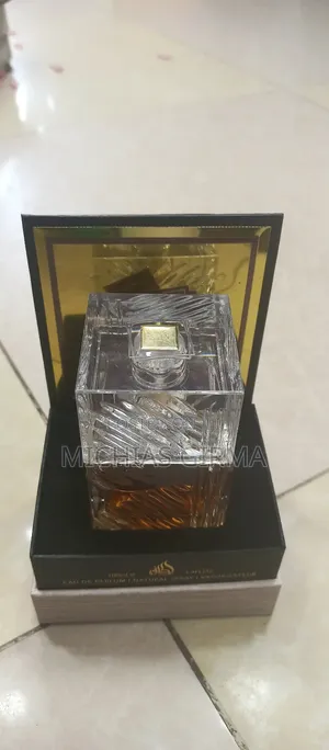Khamrah Lattafa Perfume