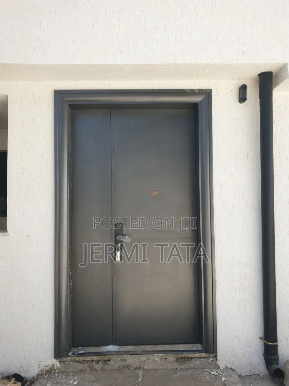 Victor Door