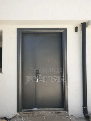 Victor Door