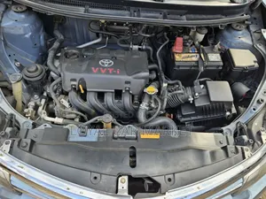 Toyota Yaris 2014 Blue