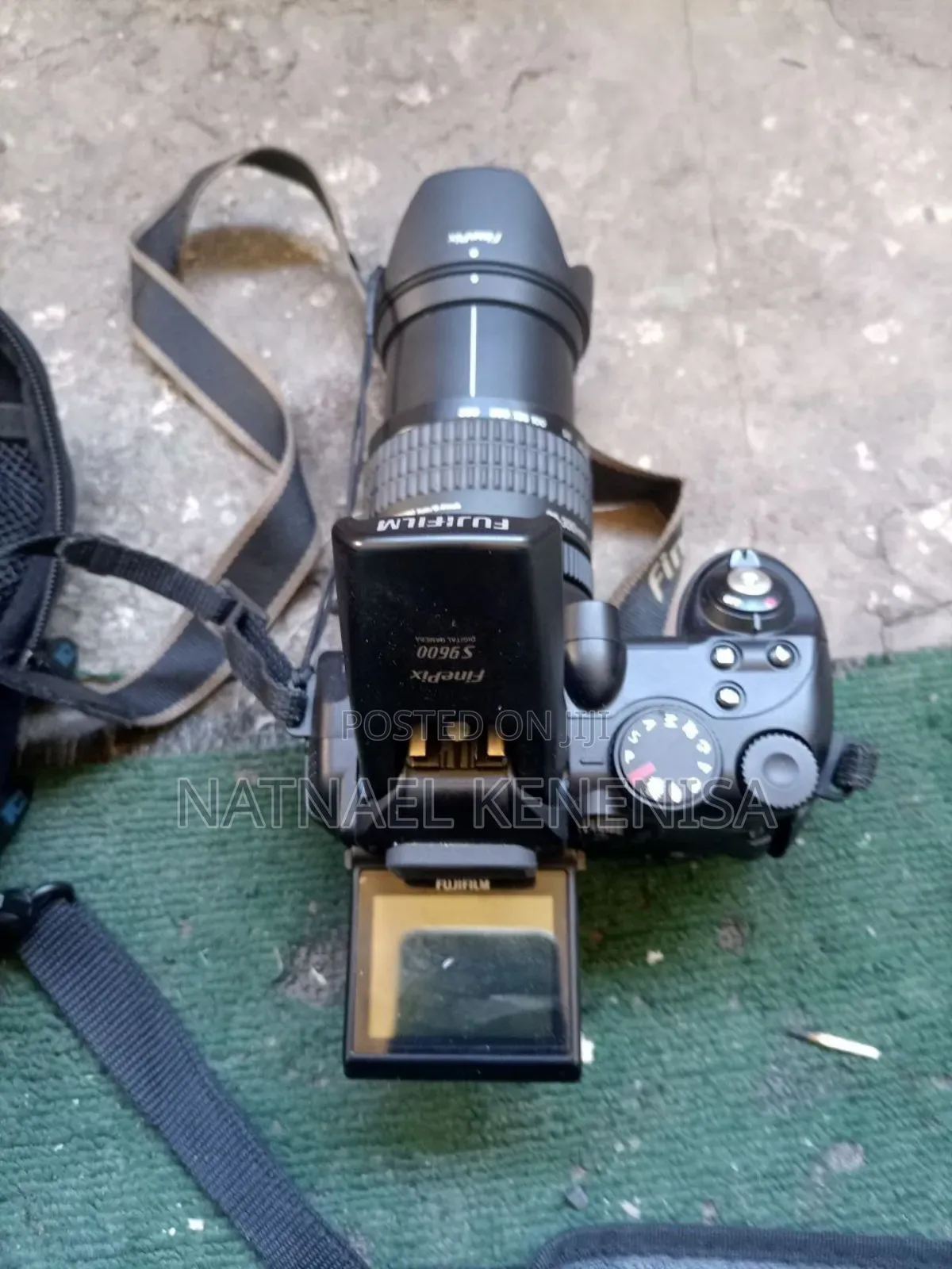 Camera-Fujifilm Finepix