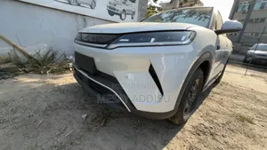 BYD Song Plus 2025 White