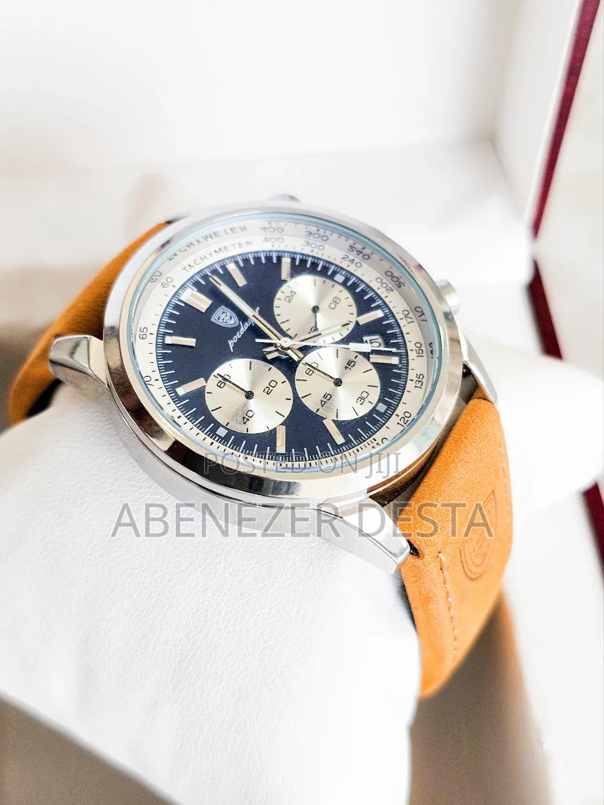 Poedagar Chronograph Wristwatch Featuring a Blue Dial,
