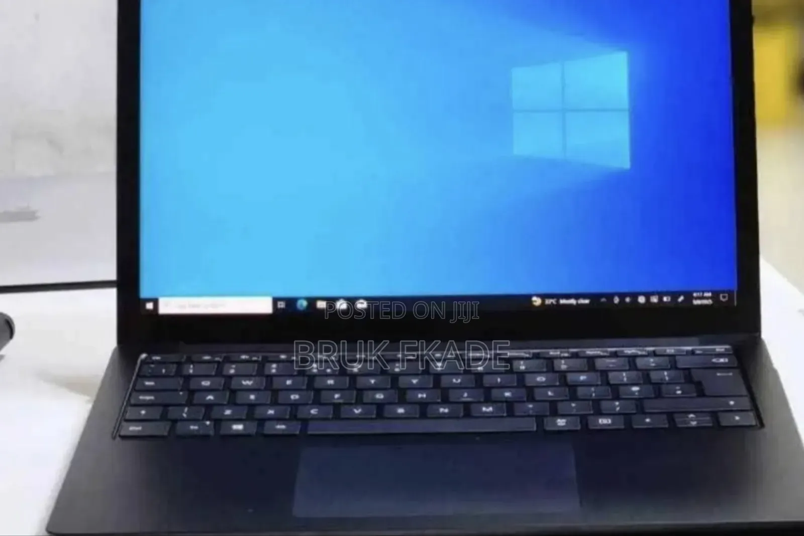 New Laptop Microsoft Surface Book 3 16GB Intel Core i7 SSD 512GB