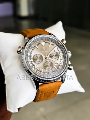 Poedagar Chronograph Wristwatch Featuring a Champagne Dial