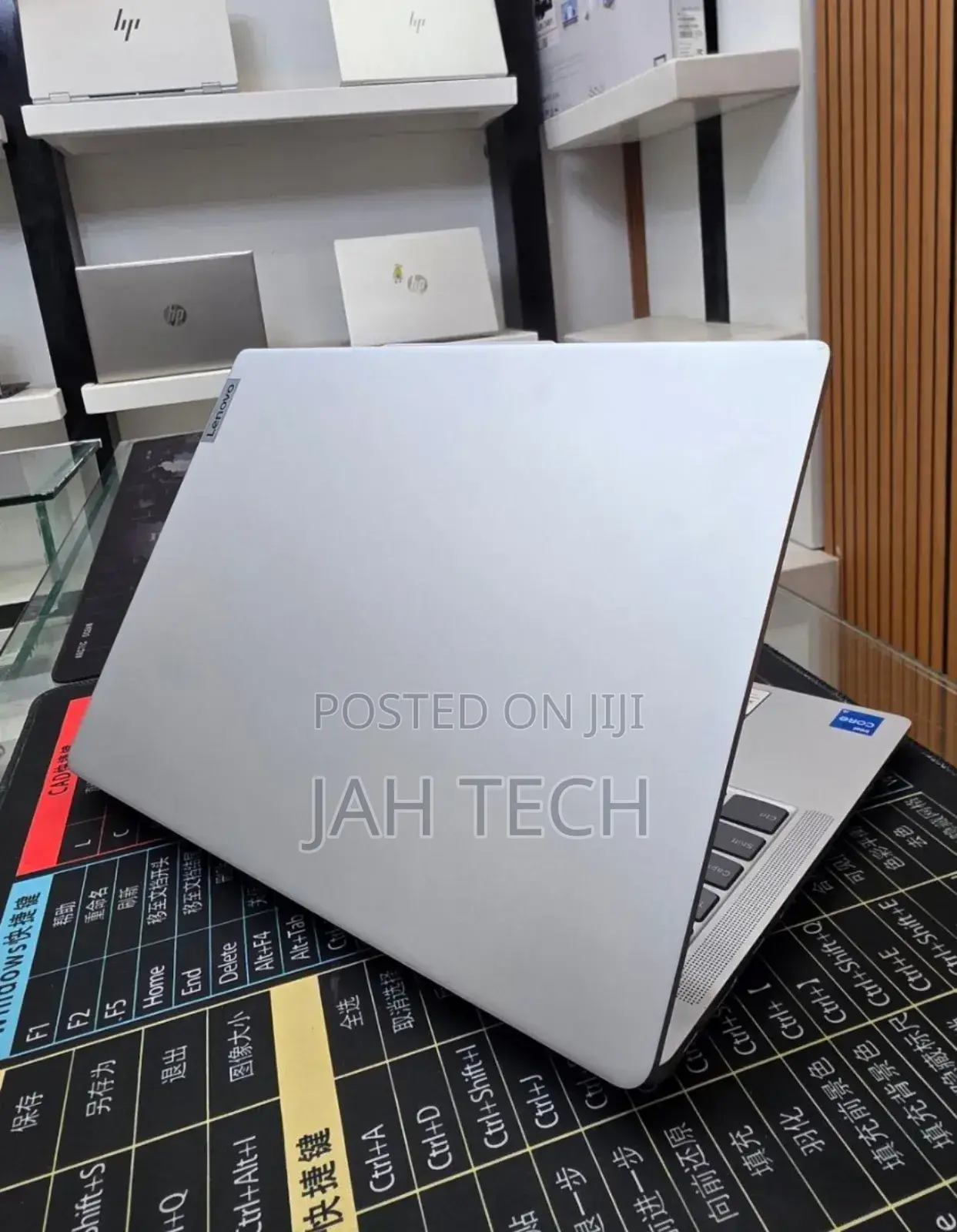 New Laptop Lenovo Ideapad 3 16GB Intel Core i5 SSD 512GB