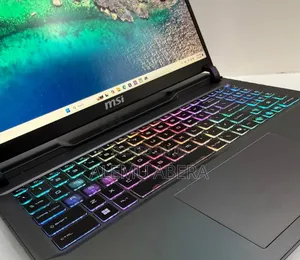 New Laptop MSI Vector 16 HX AI A2XWIG 32GB Intel Core Ultra 7 SSD 512GB