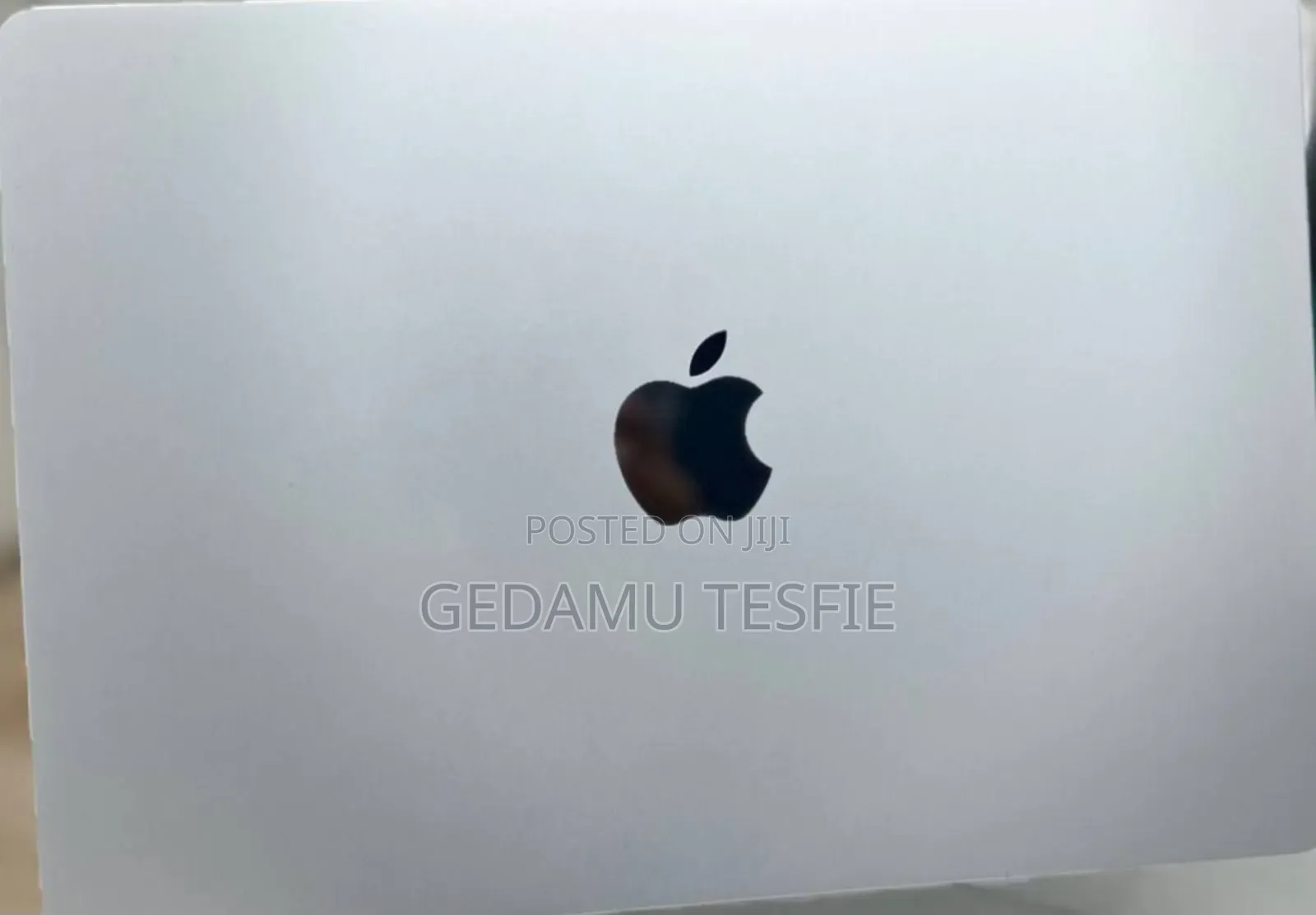 New Laptop Apple MacBook Air 8GB SSD 256GB