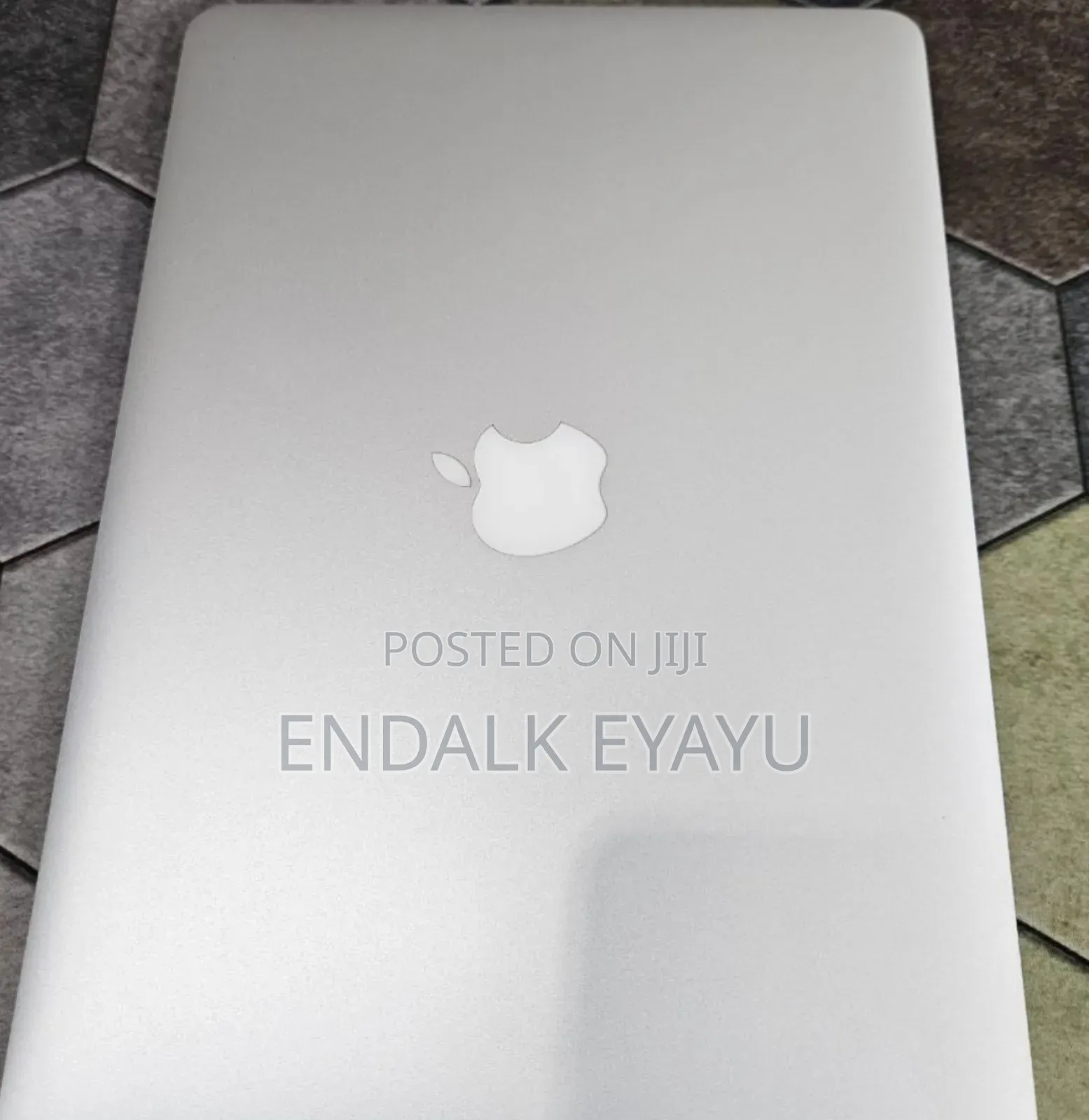 New Laptop Apple MacBook Air 2017 8GB Intel Core i5 SSD 256GB