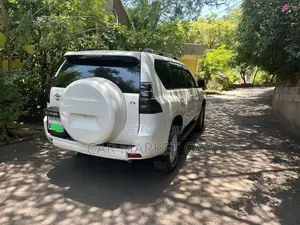 Toyota Land Cruiser Prado 3.0 TD 2011 White