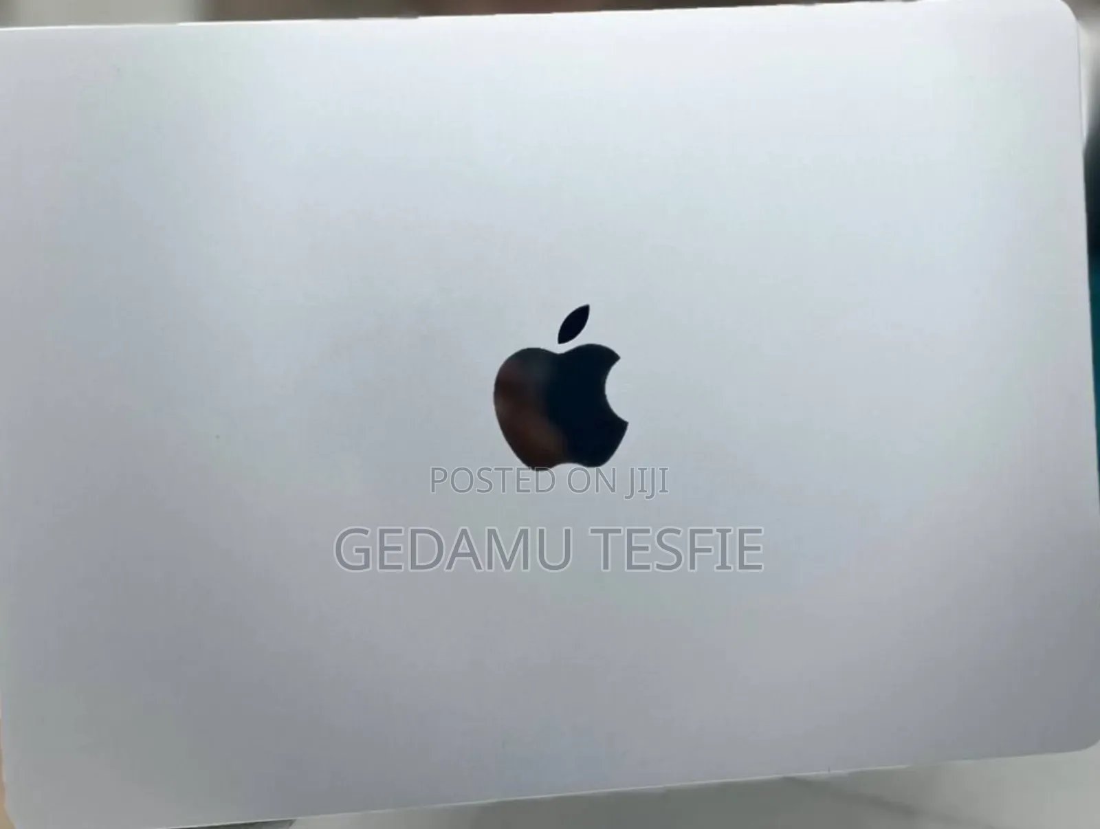 New Laptop Apple MacBook Air 8GB SSD 256GB