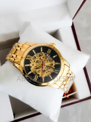 Skmei 9222 Automatic Mechanical Watch, Which Features a Golden