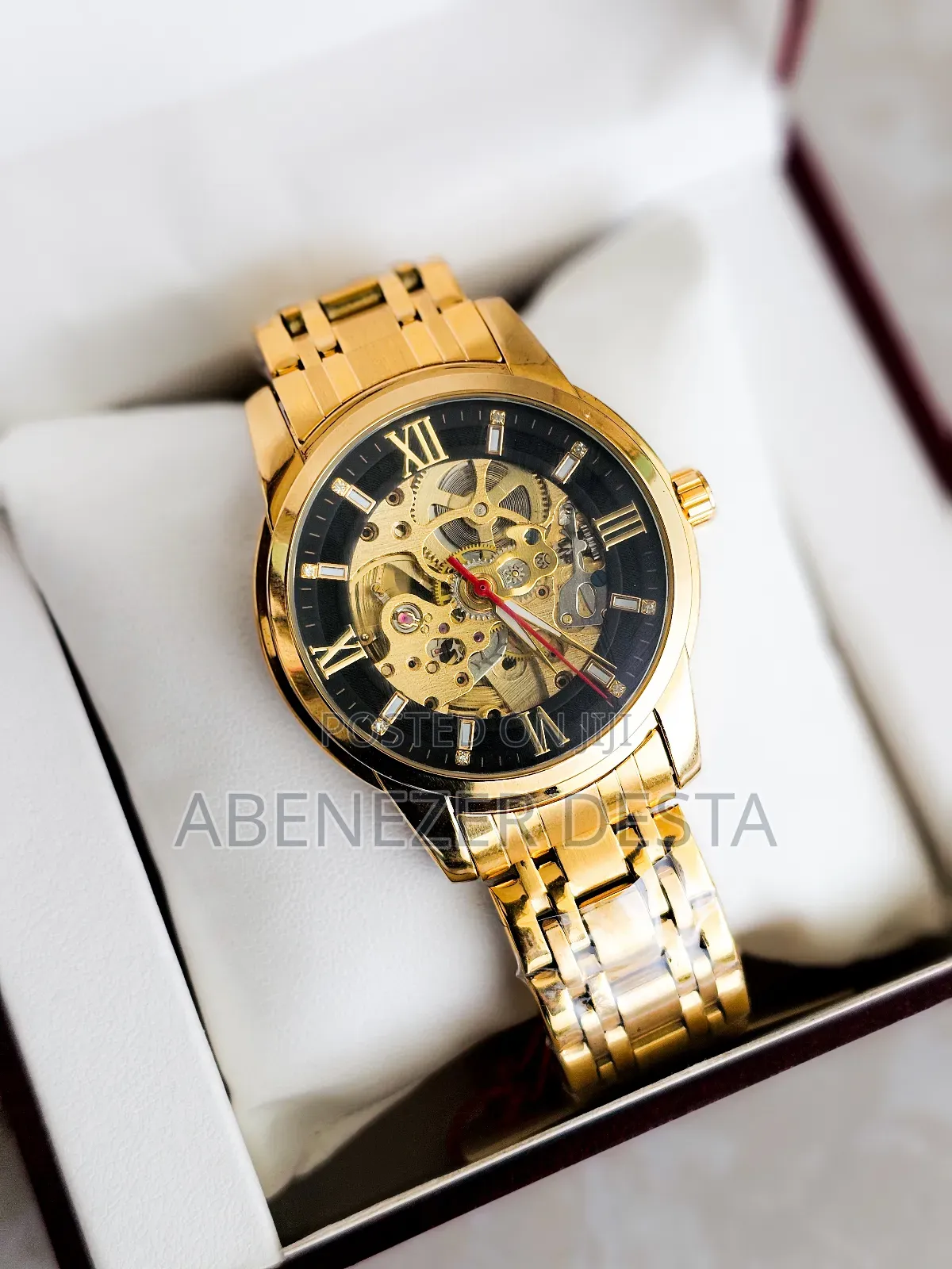 Skmei 9222 Automatic Mechanical Watch, Which Features a Golden