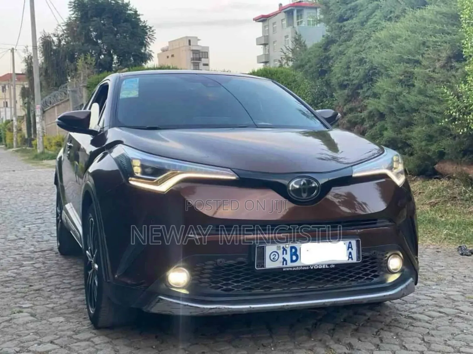 Toyota RAV4 LE 4dr SUV (2.5L 4cyl 6A) 2018 Purple