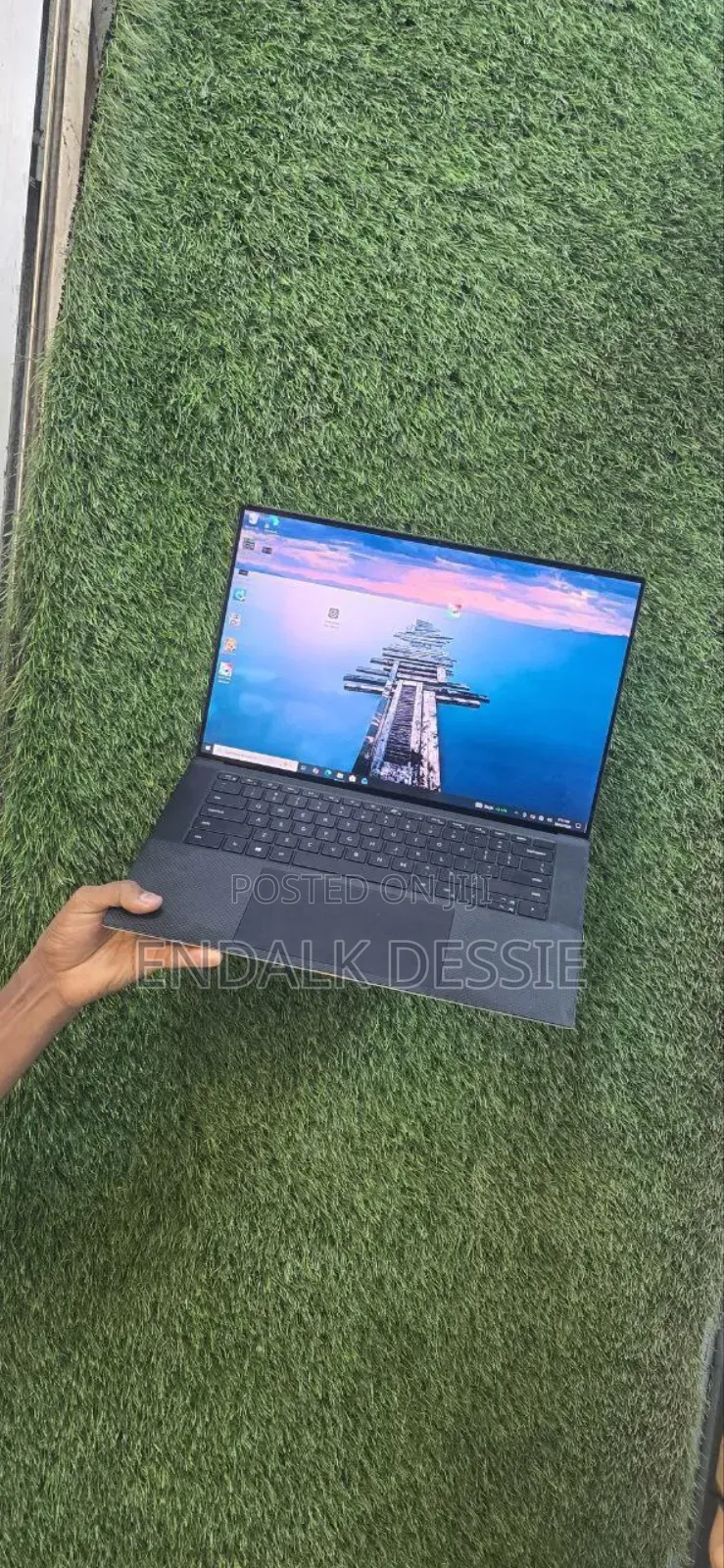 New Laptop Dell XPS 15 16GB Intel Core i7 SSD 512GB