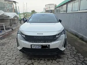 Peugeot 5008 2021 White