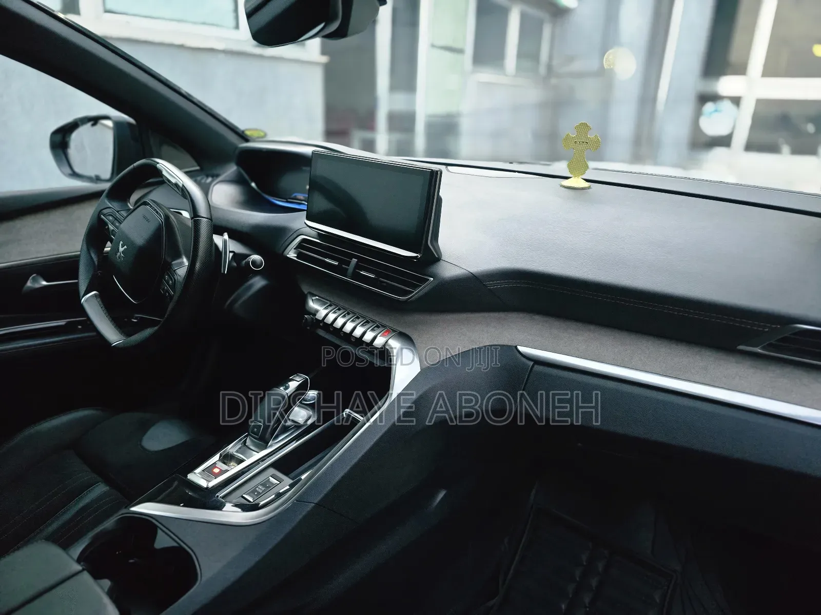 Peugeot 5008 2021 White