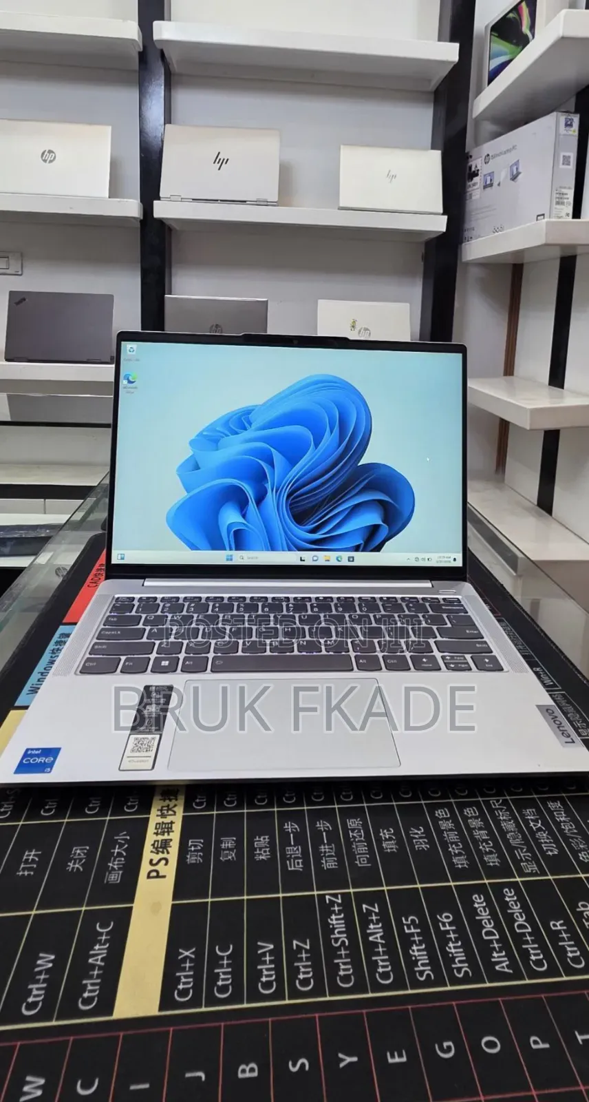 New Lenovo IdeaPad 5 Slim 13th Gen i7 16GB Intel Core i5 SSD 512GB