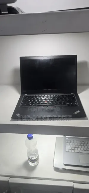 New Laptop Lenovo ThinkPad t495s 8GB AMD Ryzen 5 SSD 256GB