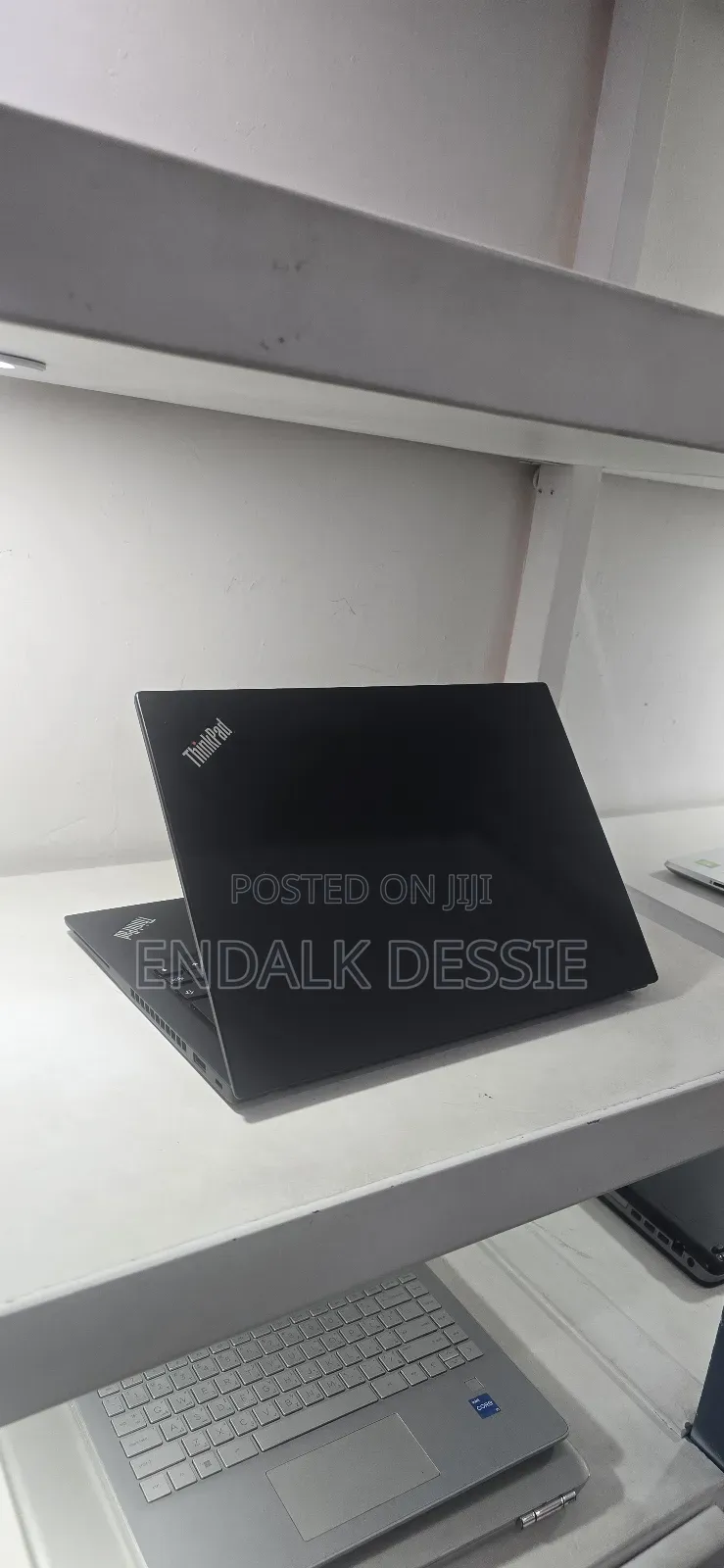 New Laptop Lenovo ThinkPad t495s 8GB AMD Ryzen 5 SSD 256GB