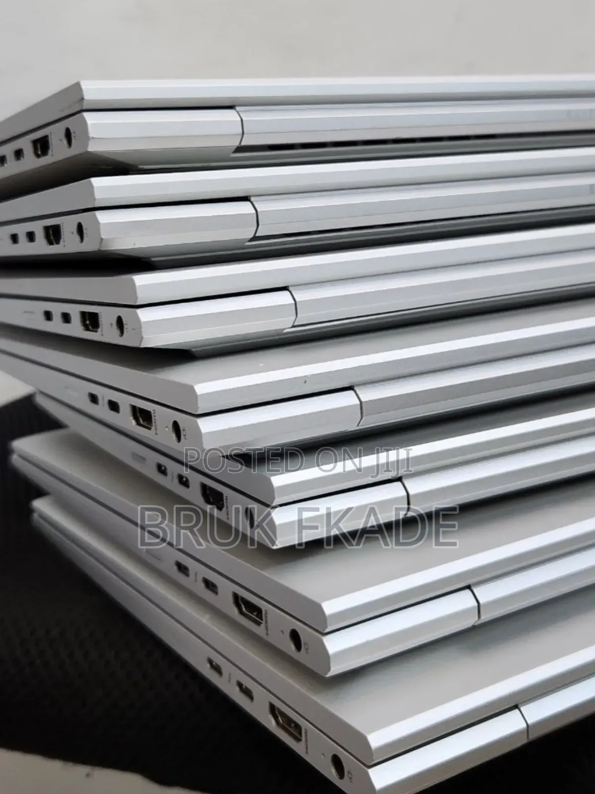 New Laptop HP EliteBook 830 G8 16GB Intel Core i5 SSD 512GB