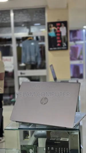 New Laptop HP Pavilion 15 16GB Intel Core i7 SSD 512GB