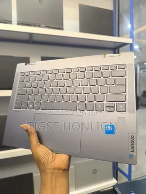 New Laptop Lenovo Yoga 7i 16GB Intel Core 7 SSD 512GB