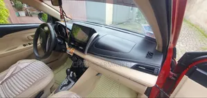 Toyota Yaris 2015 Burgundy