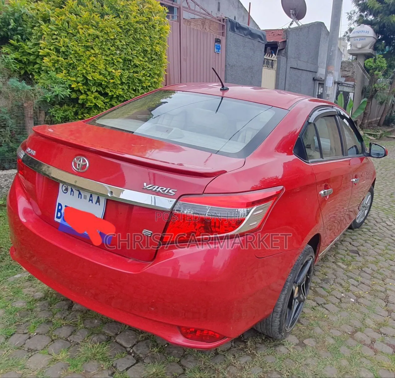 Toyota Yaris 2015 Burgundy