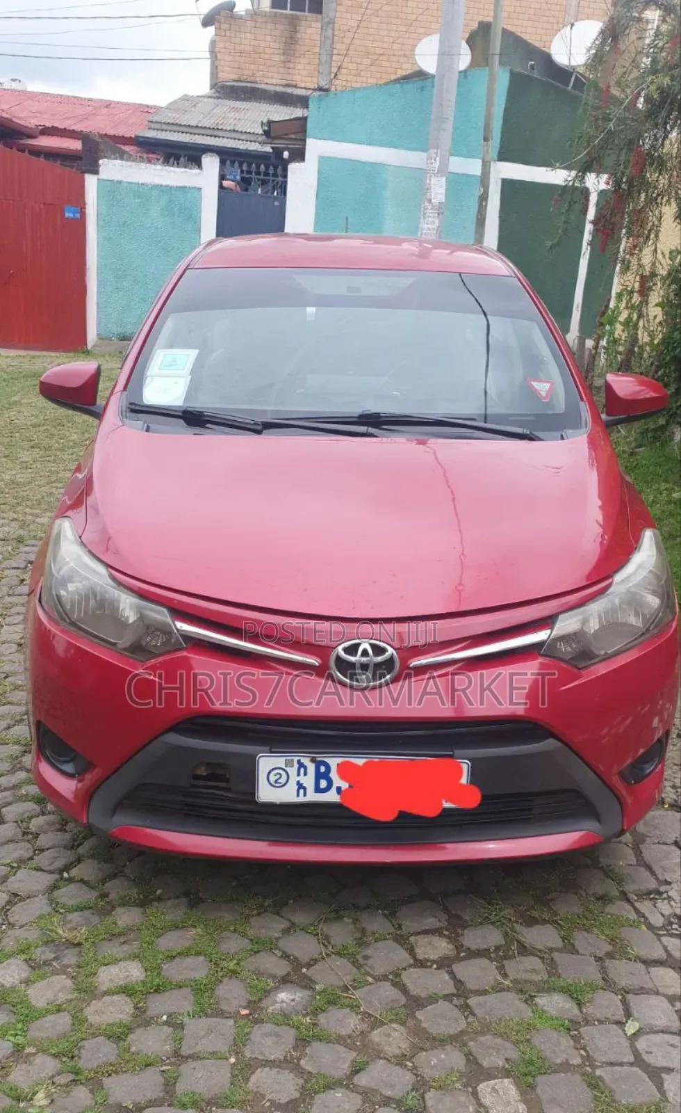 Toyota Yaris 2015 Burgundy