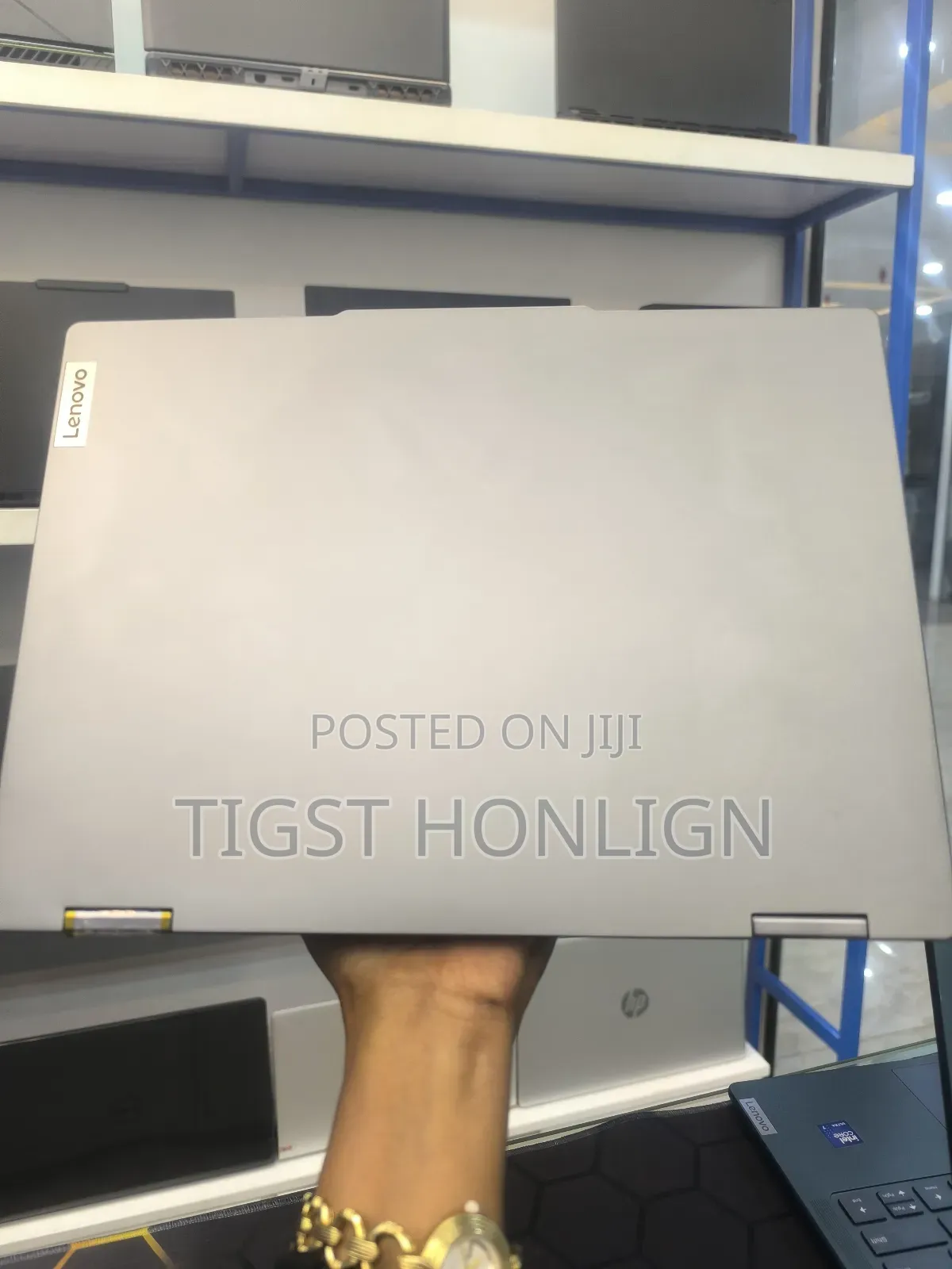 New Laptop Lenovo Yoga 7i 16GB Intel Core 7 SSD 512GB