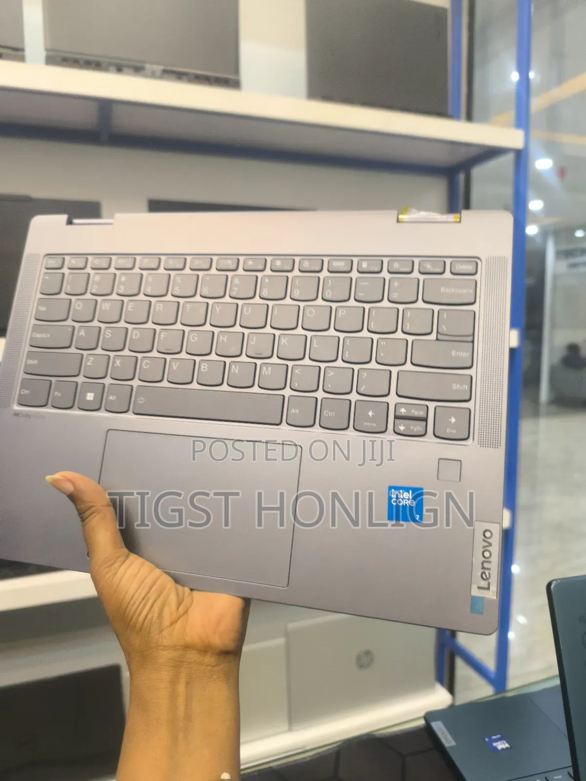 New Laptop Lenovo Yoga 7i 16GB Intel Core 7 SSD 512GB