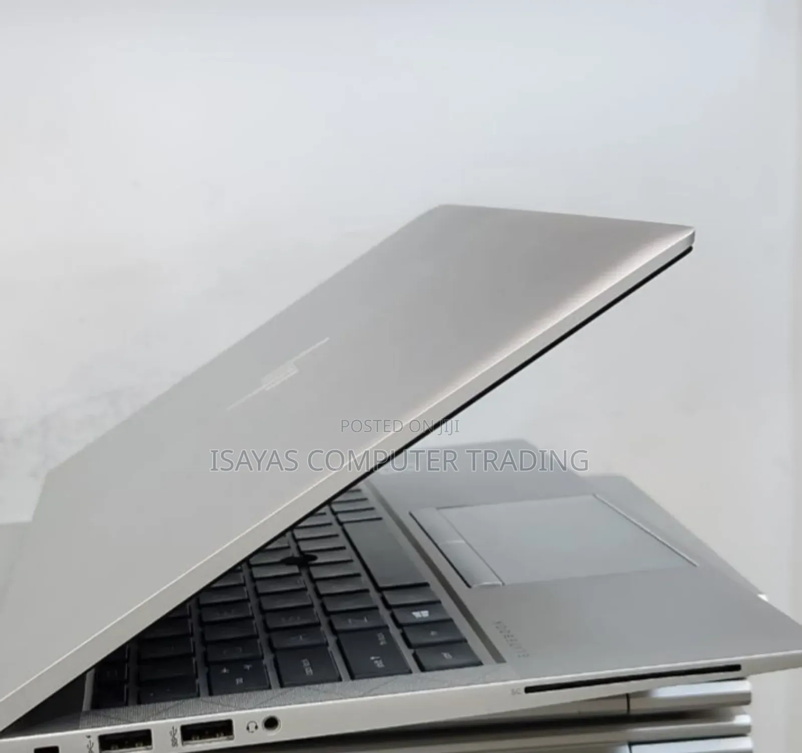 New Laptop HP EliteBook 830 G8 16GB Intel Core i5 SSD 512GB
