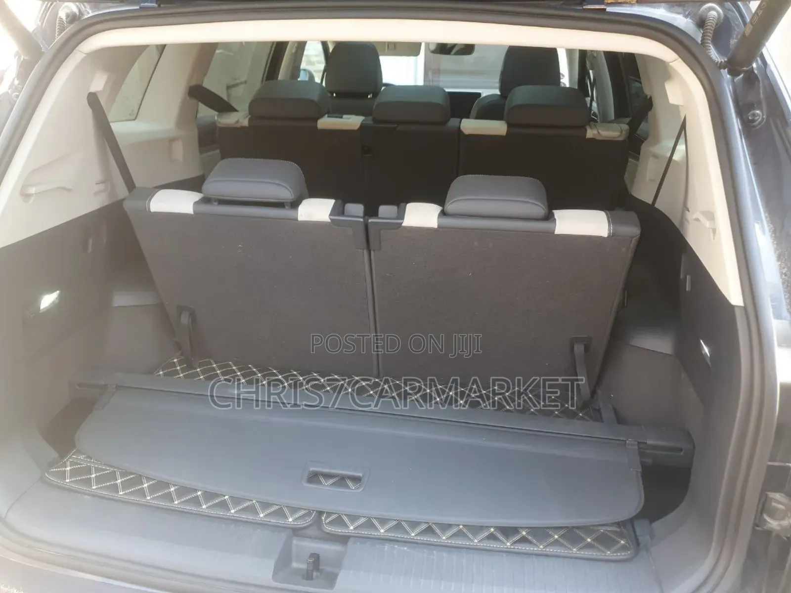 Volkswagen ID.6 2023 Blue