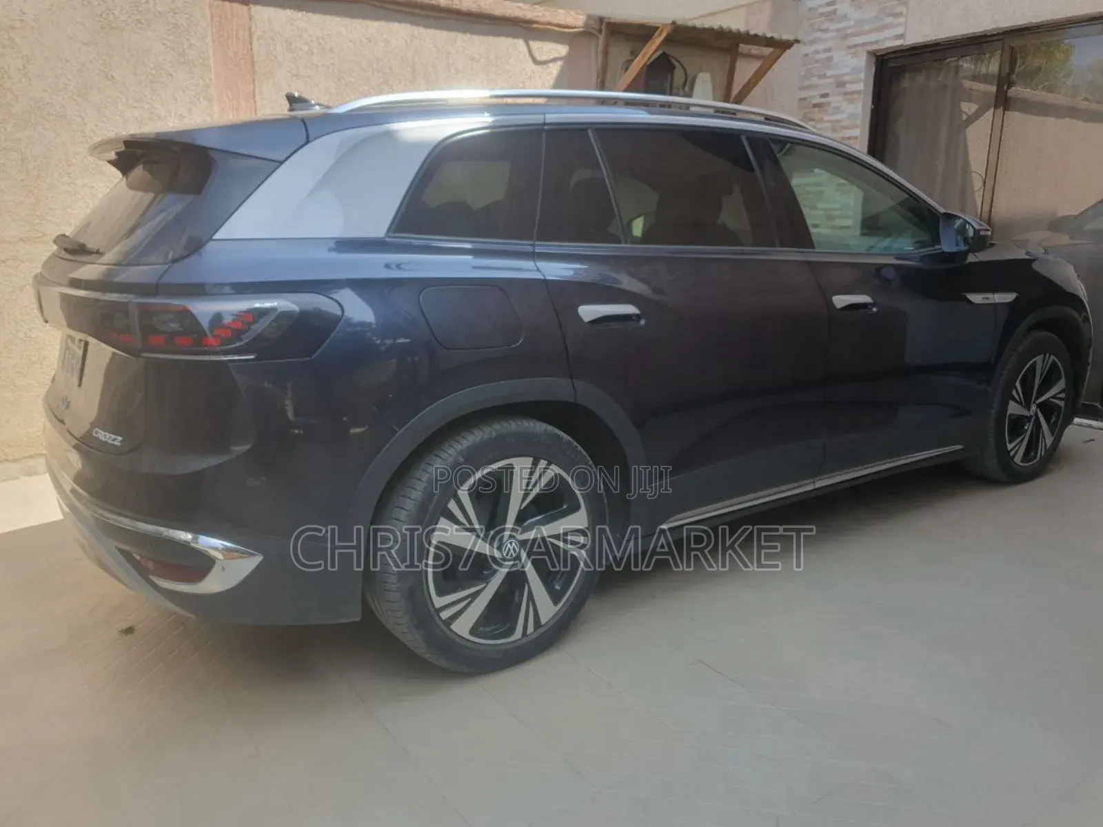 Volkswagen ID.6 2023 Blue