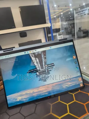 New Laptop Lenovo Yoga 7i 16GB Intel Core Ultra 7 SSD 1T