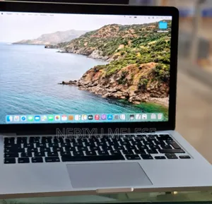 New Laptop Apple MacBook Pro 2014 8GB Intel Core i7 SSD 256GB