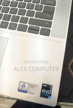 New Laptop Dell Inspiron 15 16GB Intel Core i7 SSD 512GB