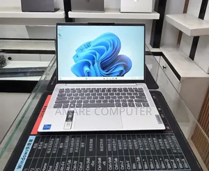 New Laptop Lenovo Ideapad 3 16GB Intel Core i5 SSD 512GB