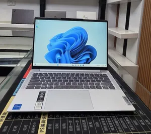 New Laptop Lenovo Ideapad 3 16GB Intel Core i5 SSD 512GB