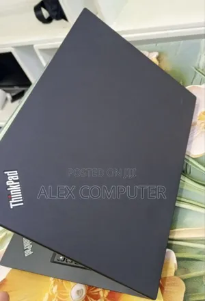 New Laptop Lenovo ThinkPad T14 16GB Intel Core i7 SSD 512GB