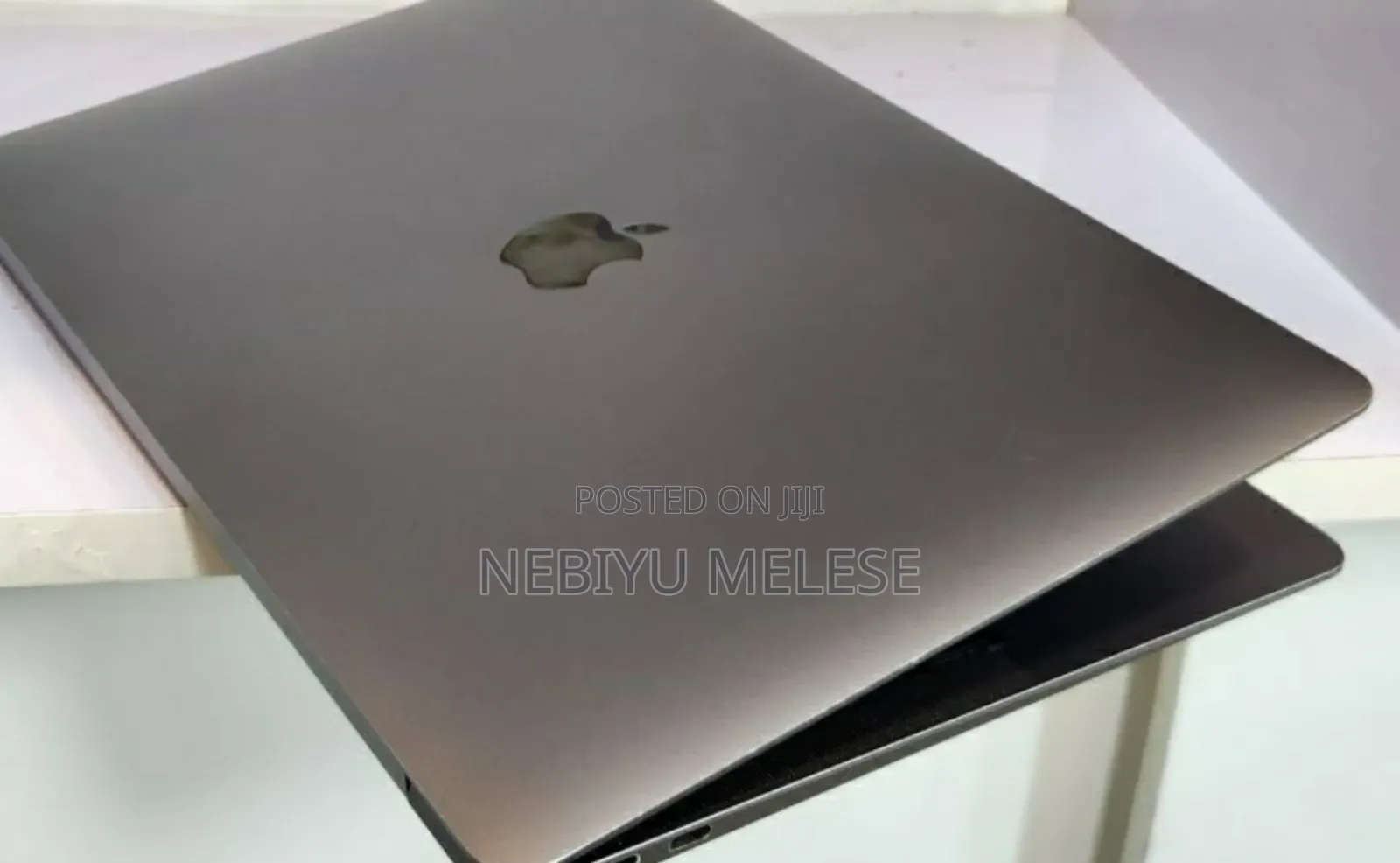 New Laptop Apple MacBook Air 2020 M1 16GB Apple M1 SSD 256GB