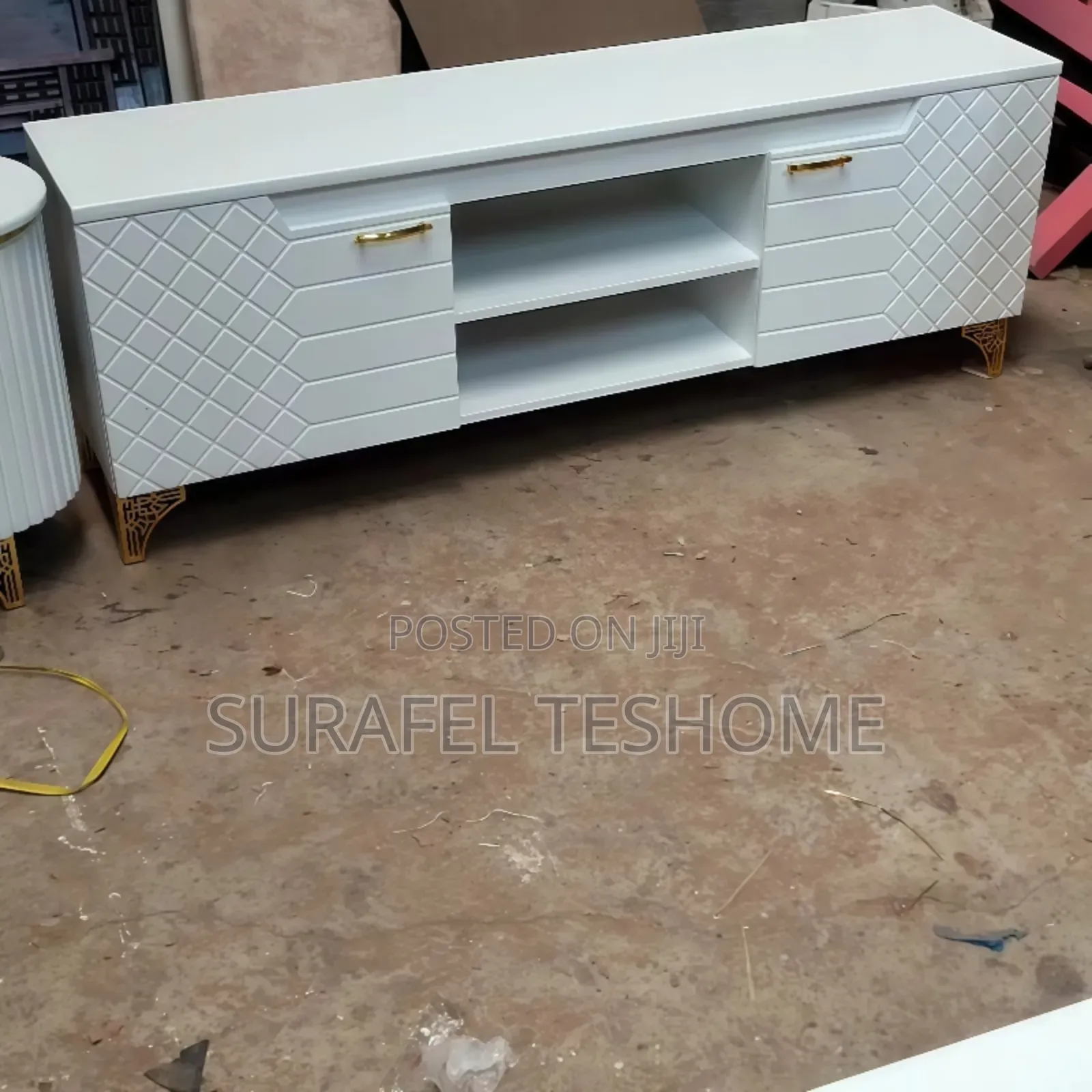 ገራሚ የቲቪ ስታንዶች | Epoxy-made Tv Stands