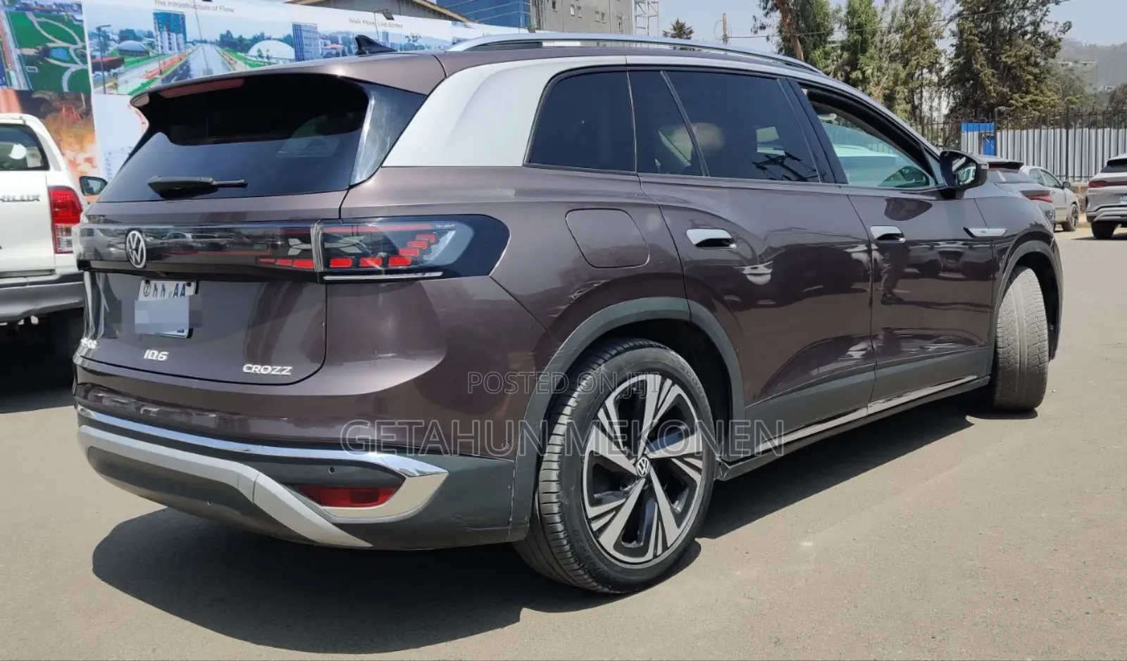 Volkswagen ID.6 2023 Purple