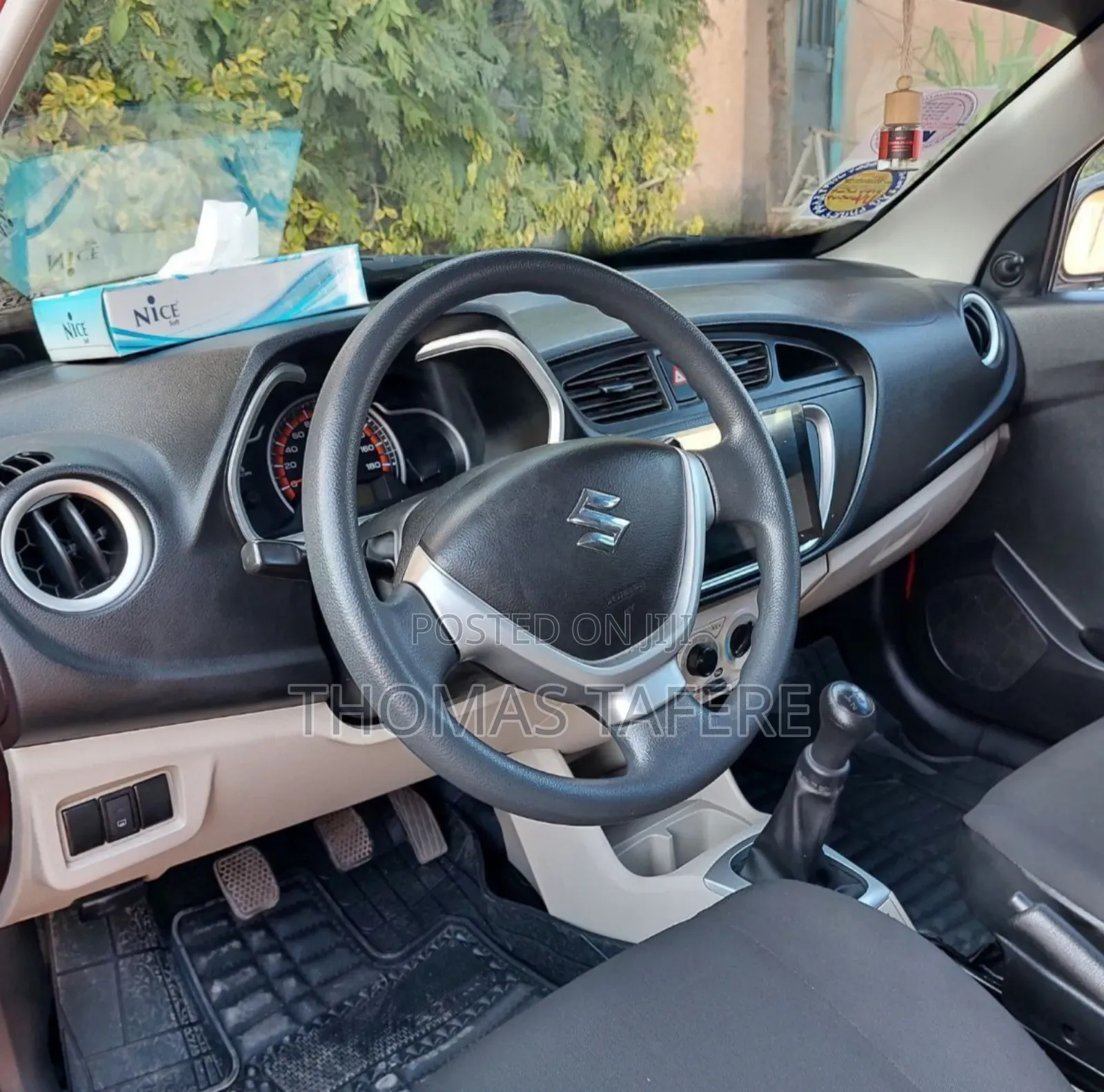 Suzuki Alto 2022 Red