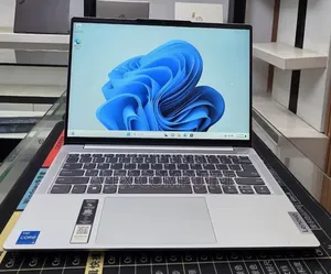 New Lenovo IdeaPad 5 Slim 13th Gen i7 16GB Intel Core i7 SSD 512GB