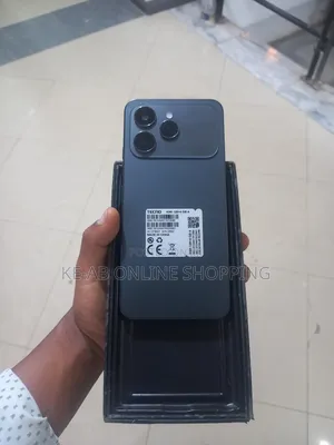 New Tecno Spark 40 128 GB Black